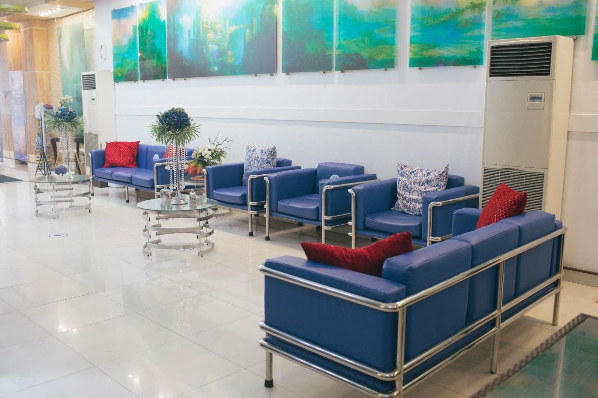 Hotel Dreamworld North Edsa Кесон-Сити Экстерьер фото